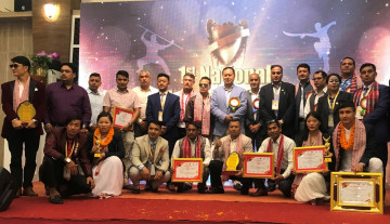 जुनी र दीपक सर्वोत्कृष्ट खेलाडी